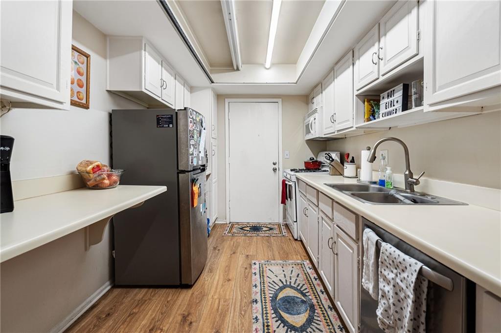 6851 Roswell Road Unit F15