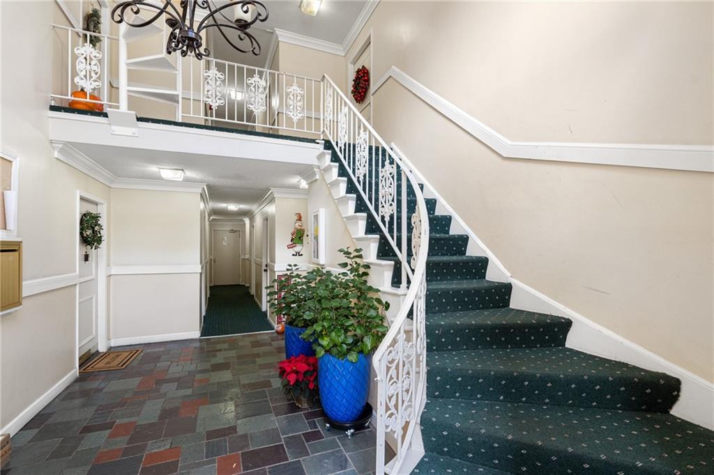 6851 Roswell Road Unit F15