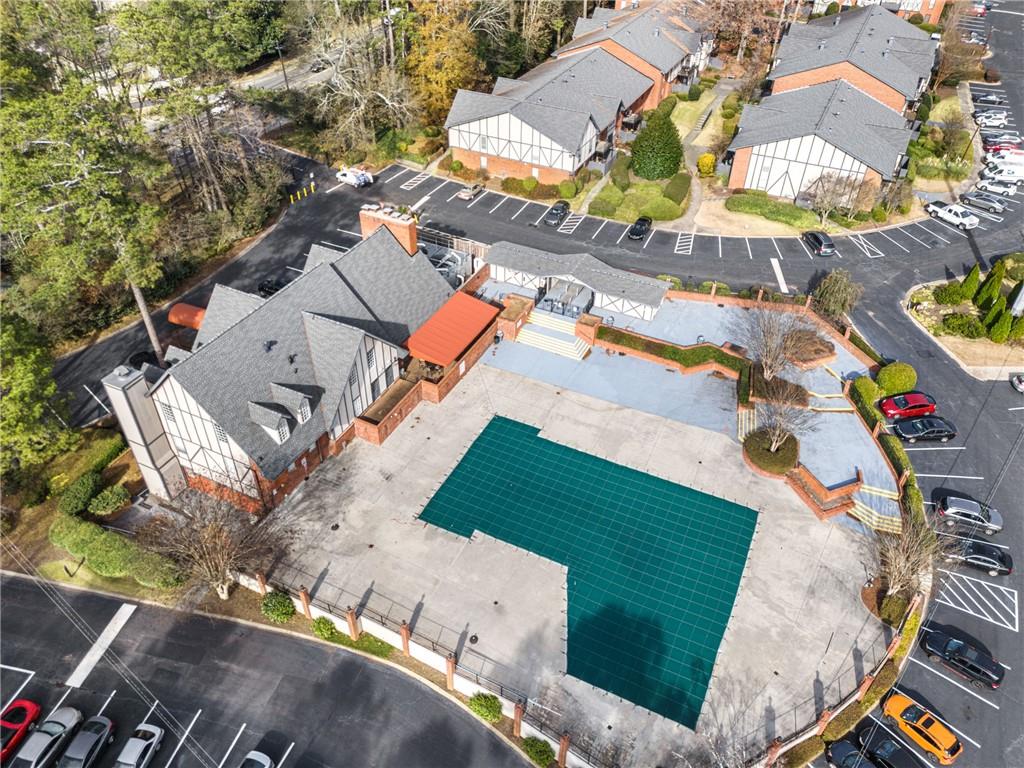 6851 Roswell Road Unit F15