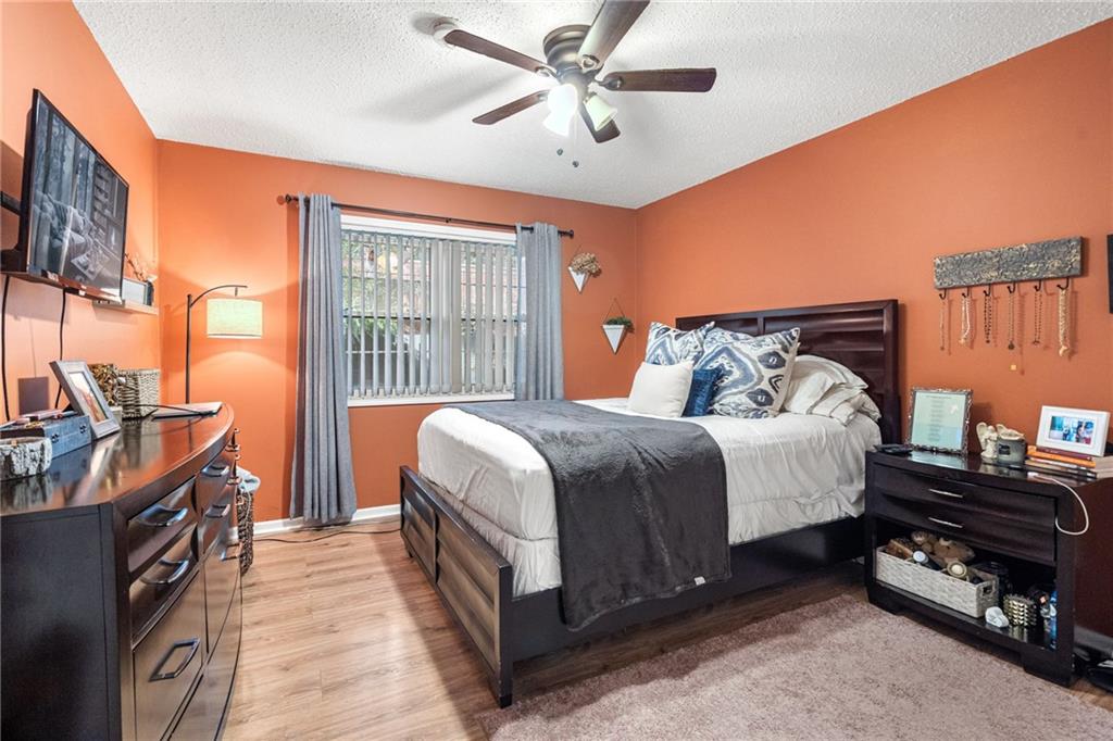 6851 Roswell Road Unit F15