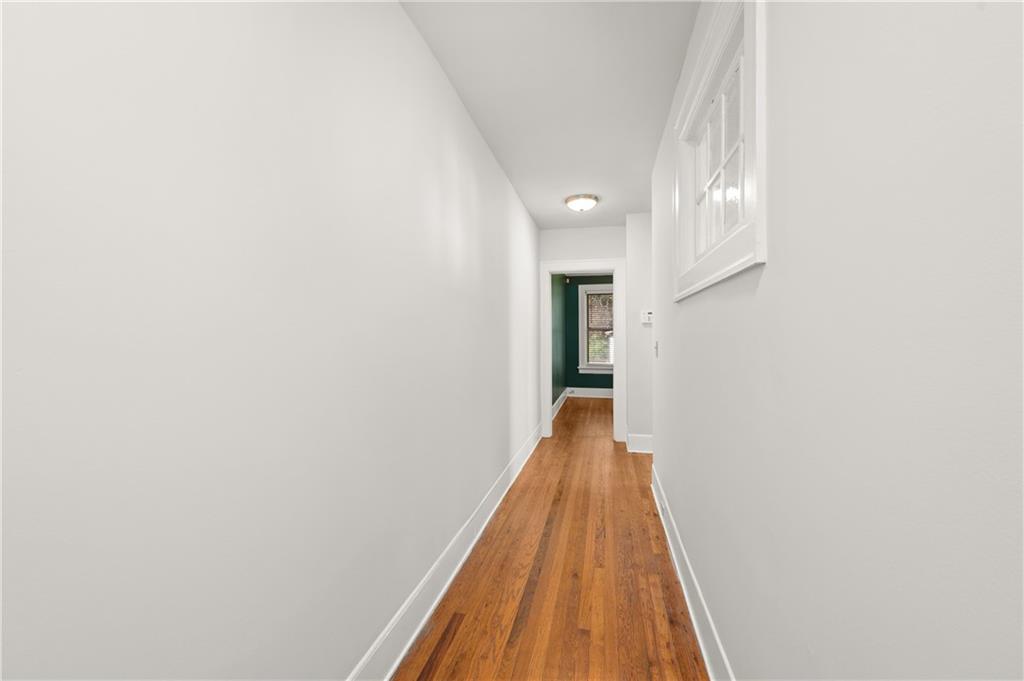716 Lakeview Avenue NE Unit 3