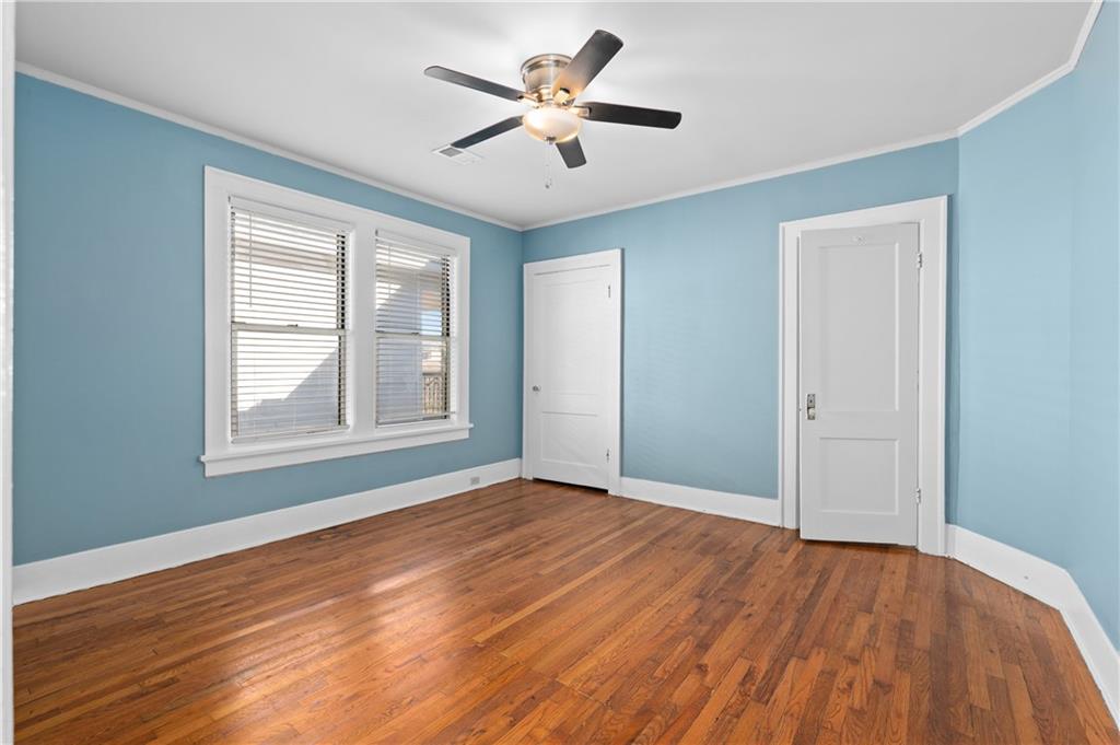 716 Lakeview Avenue NE Unit 3