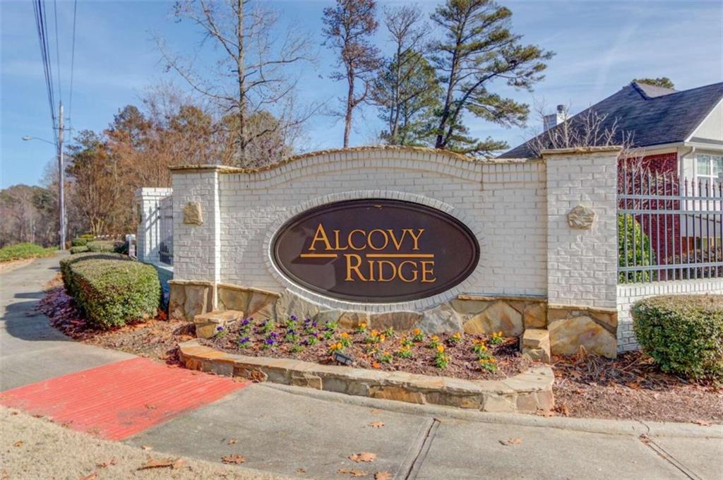2806 Spence Ct