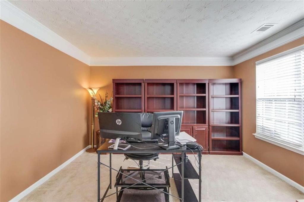 2806 Spence Ct
