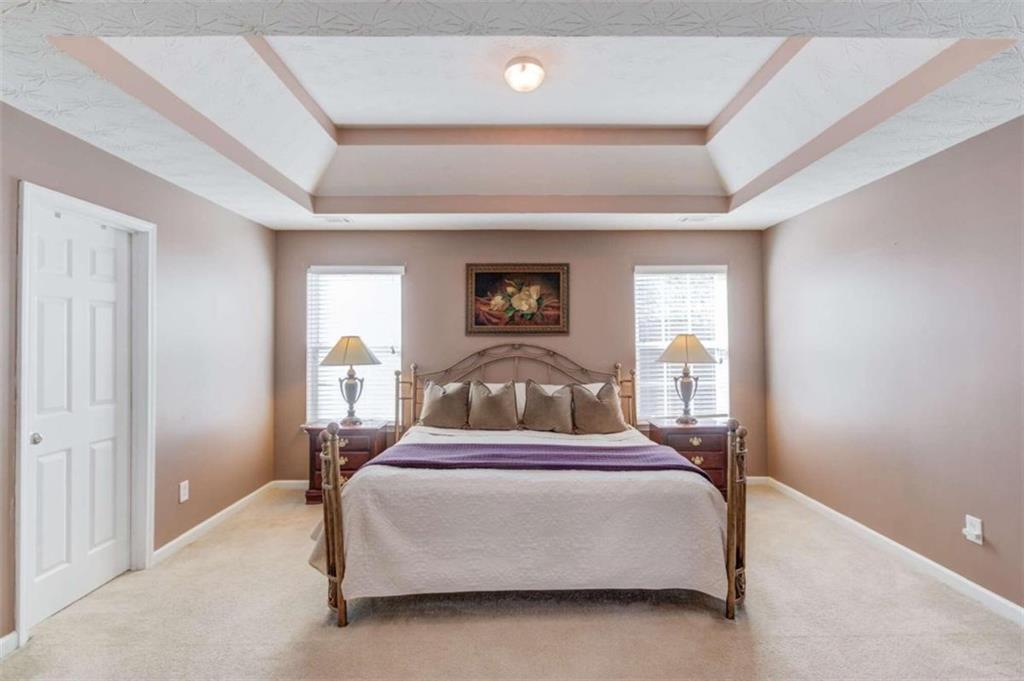 2806 Spence Ct
