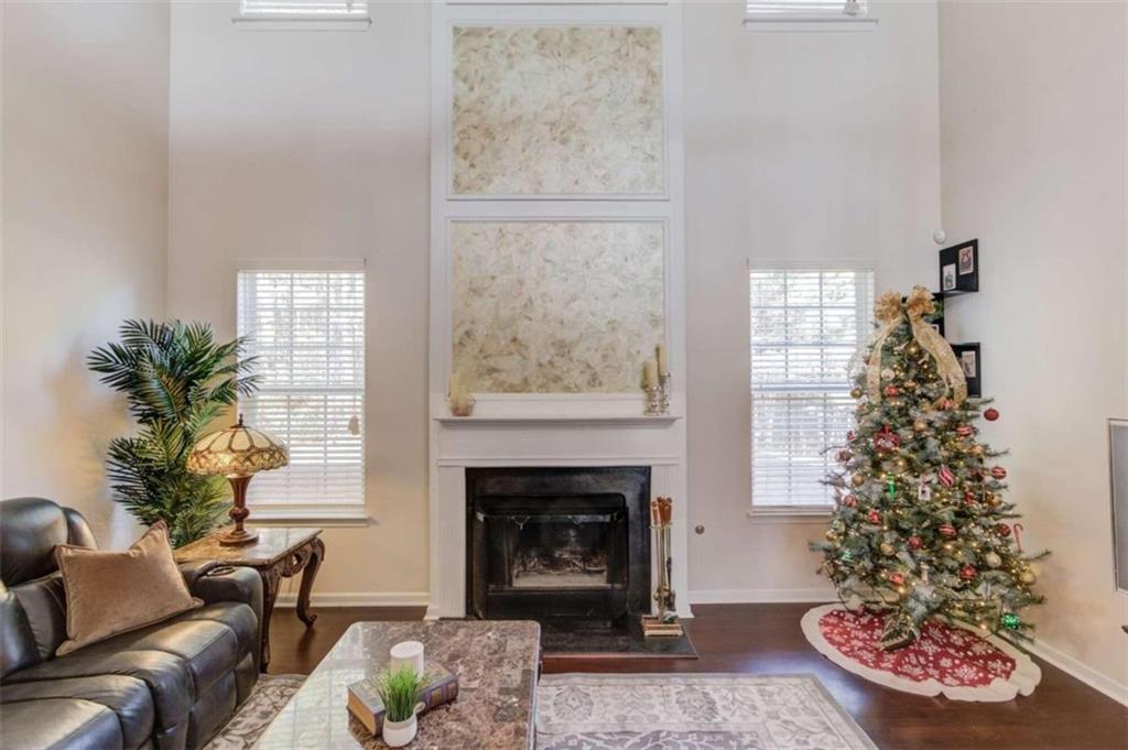 2806 Spence Ct