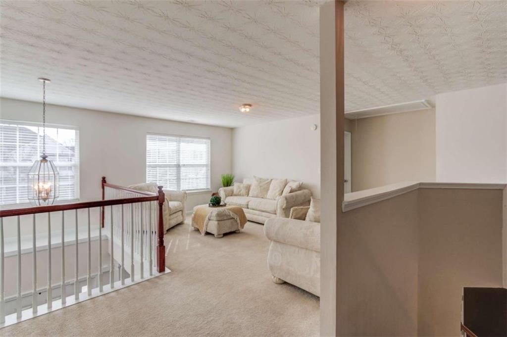 2806 Spence Ct