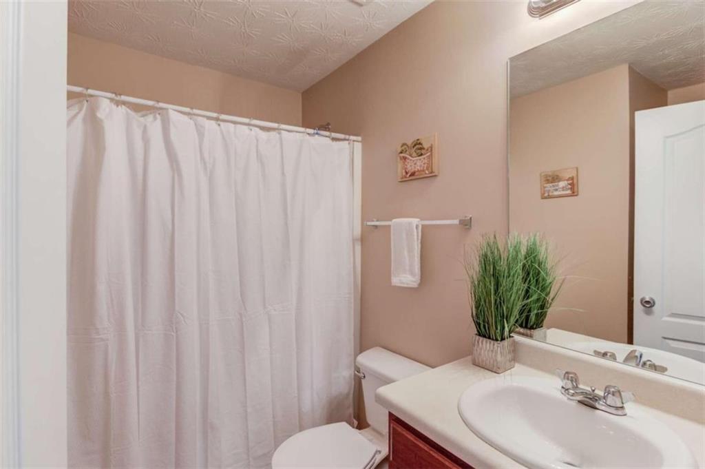 2806 Spence Ct