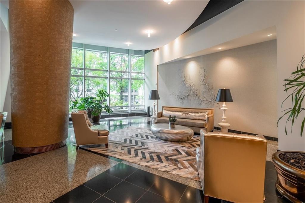 3338 Peachtree Road NE Unit 1607