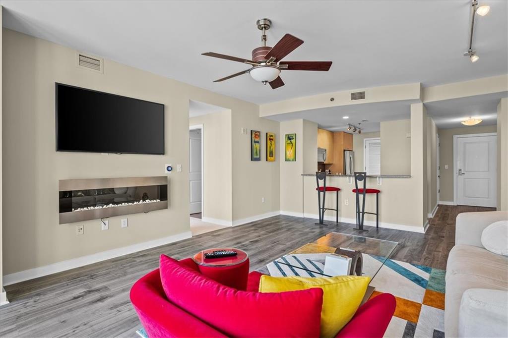 3338 Peachtree Road NE Unit 1607