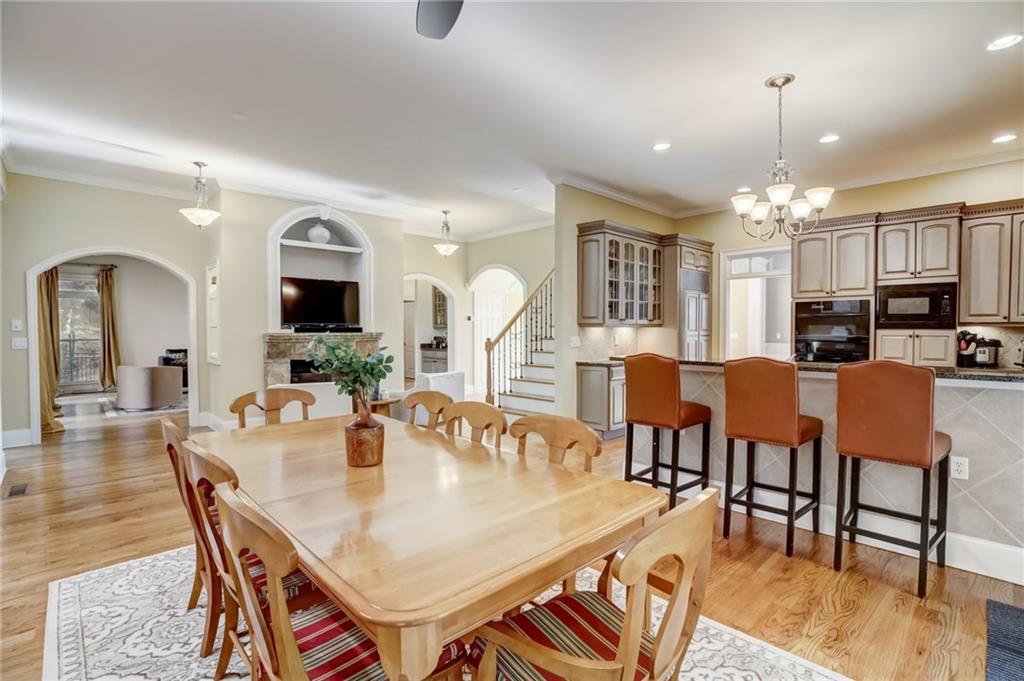 1968 Grace Arbor Court NE