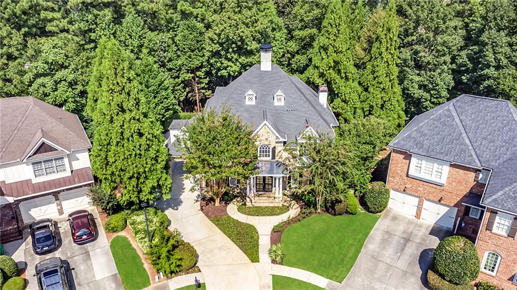 1968 Grace Arbor Court NE