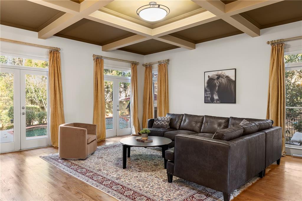 1968 Grace Arbor Court NE