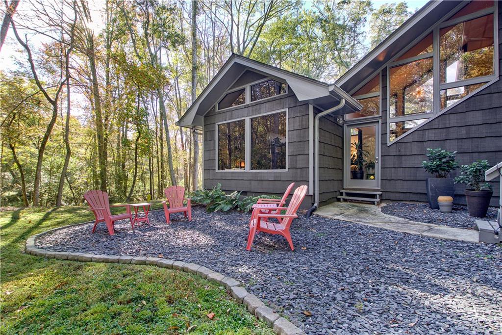 786 Swamp Creek Drive