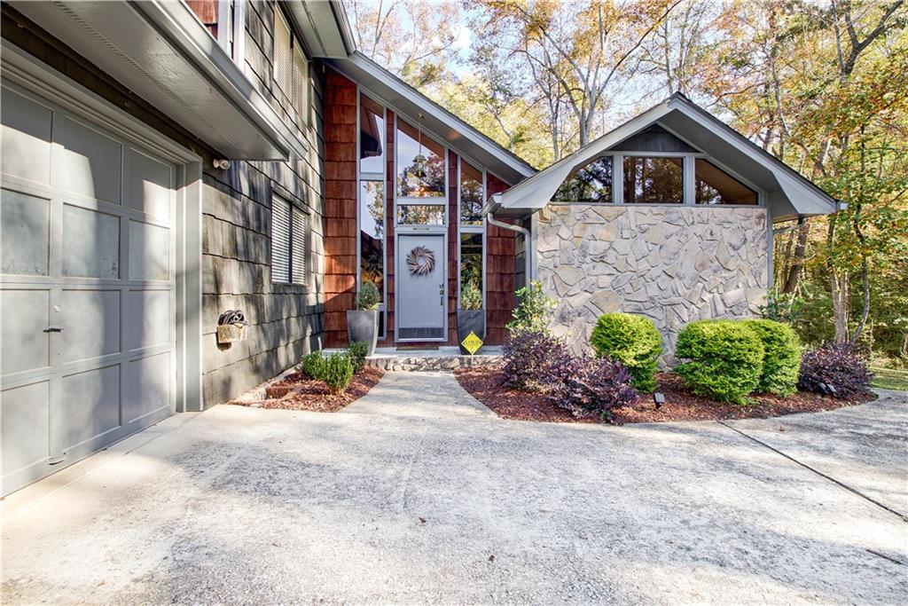 786 Swamp Creek Drive