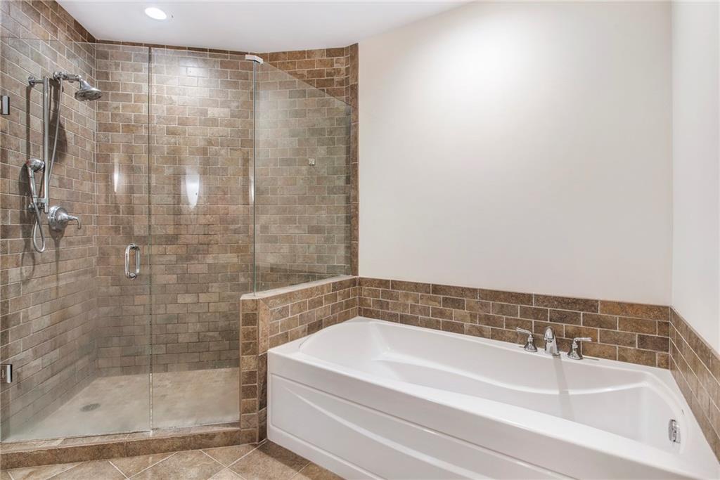 270 17th Street NW Unit 2610