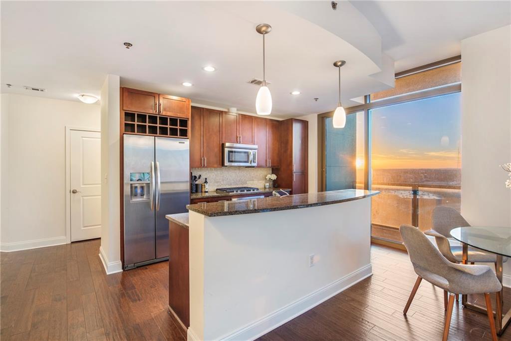 270 17th Street NW Unit 2610