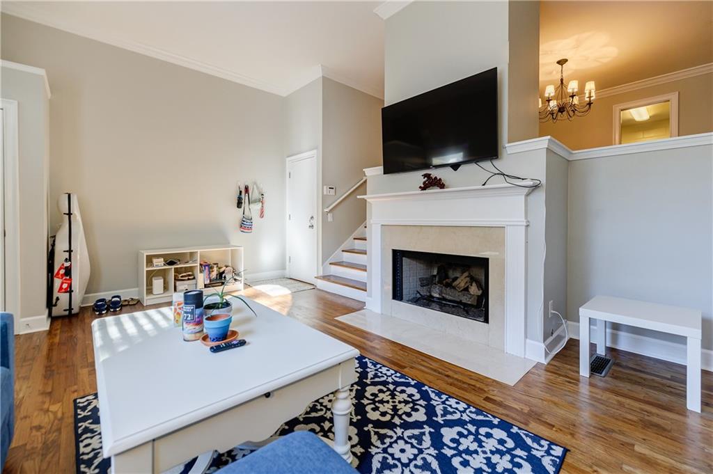 2402 Charleston Oaks Lane