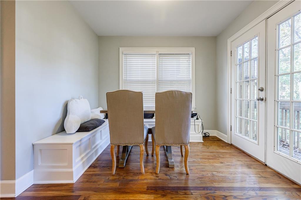 2402 Charleston Oaks Lane