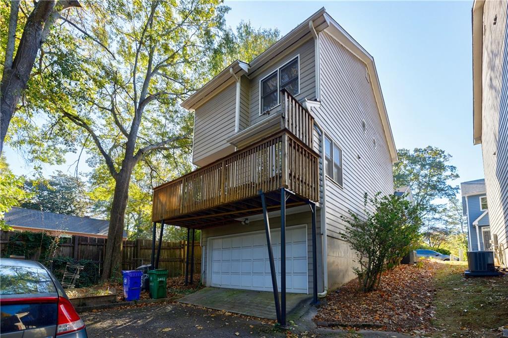 2402 Charleston Oaks Lane
