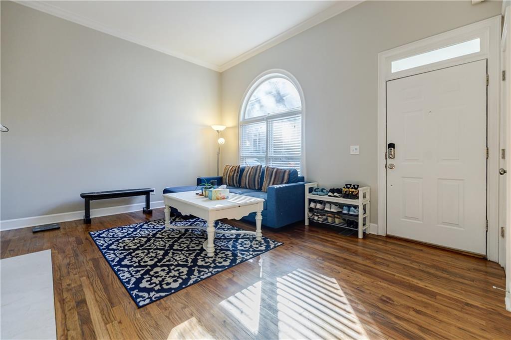 2402 Charleston Oaks Lane