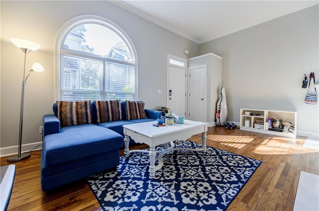 2402 Charleston Oaks Lane