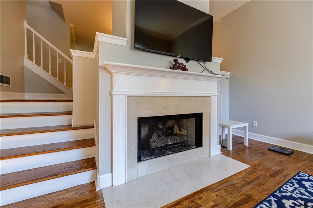 2402 Charleston Oaks Lane