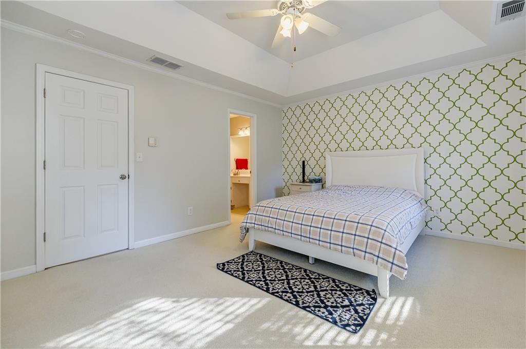 2402 Charleston Oaks Lane