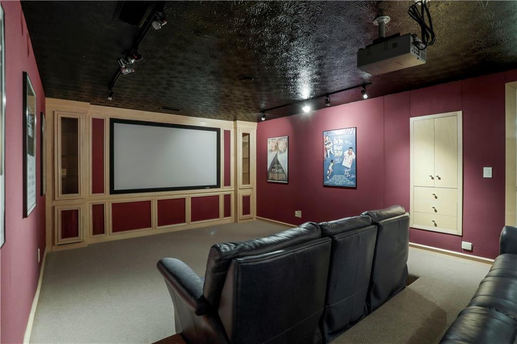 205 North Drive