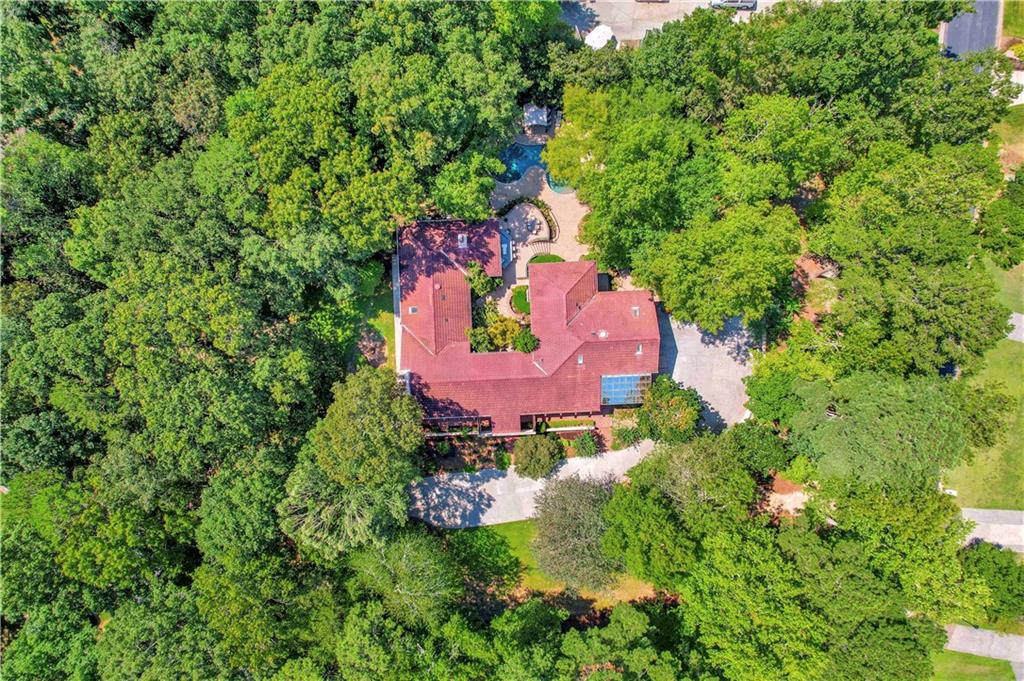 205 North Drive