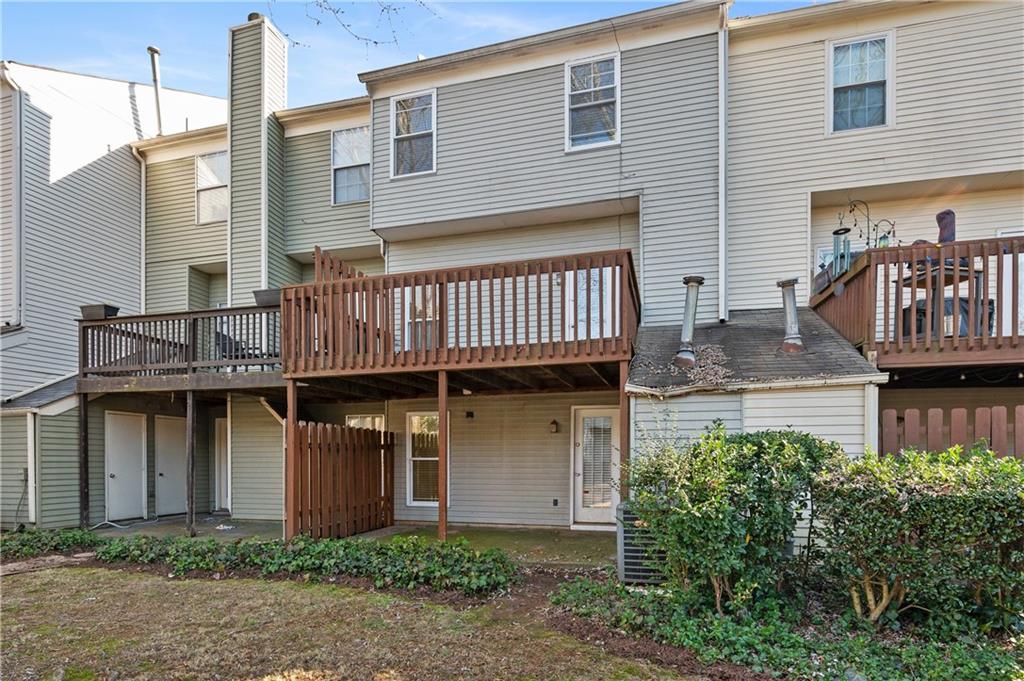 410 Wedgewood Way