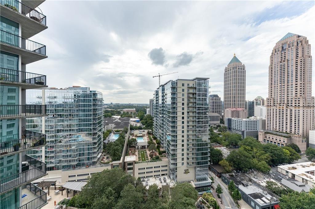 1080 Peachtree Street NE Unit 1815