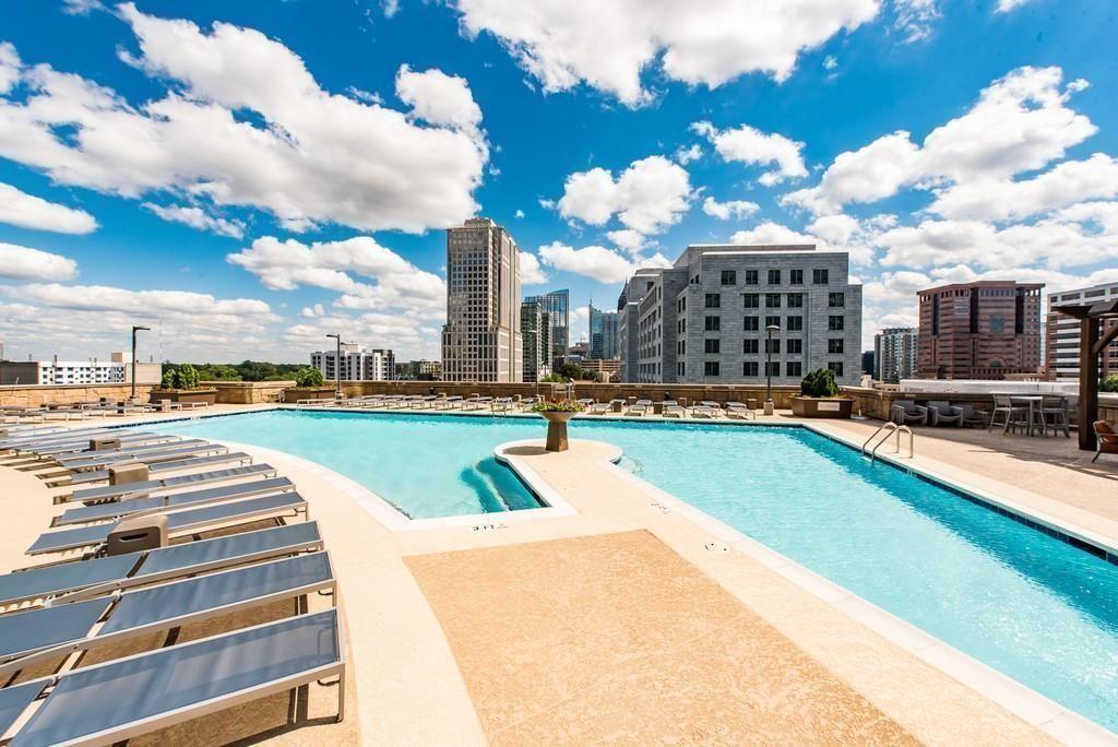 1080 Peachtree Street NE Unit 1815
