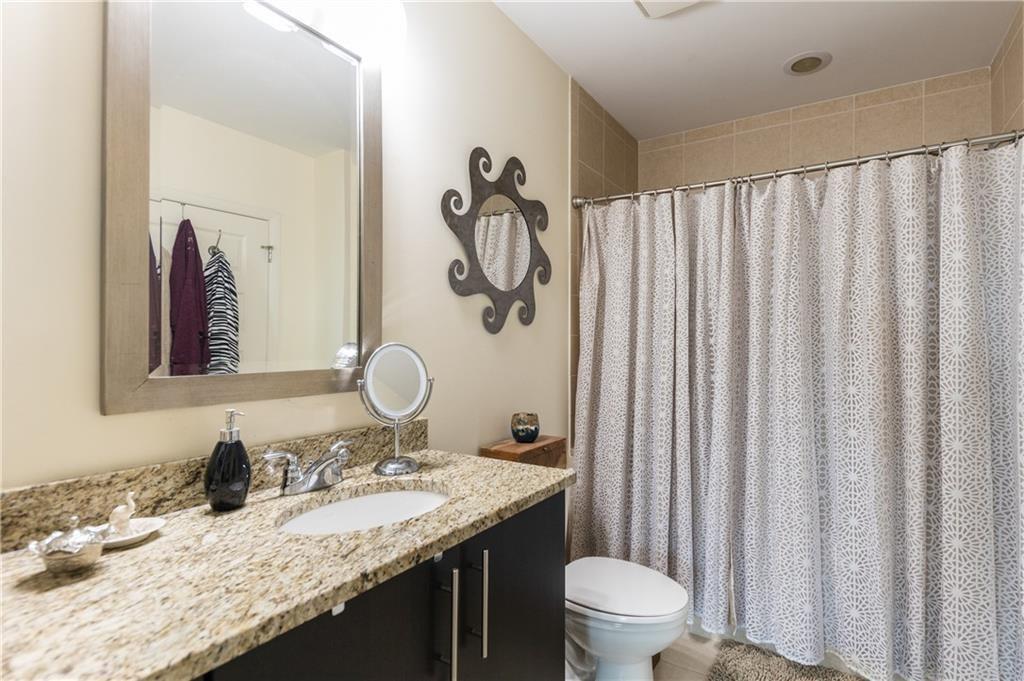1080 Peachtree Street NE Unit 1815