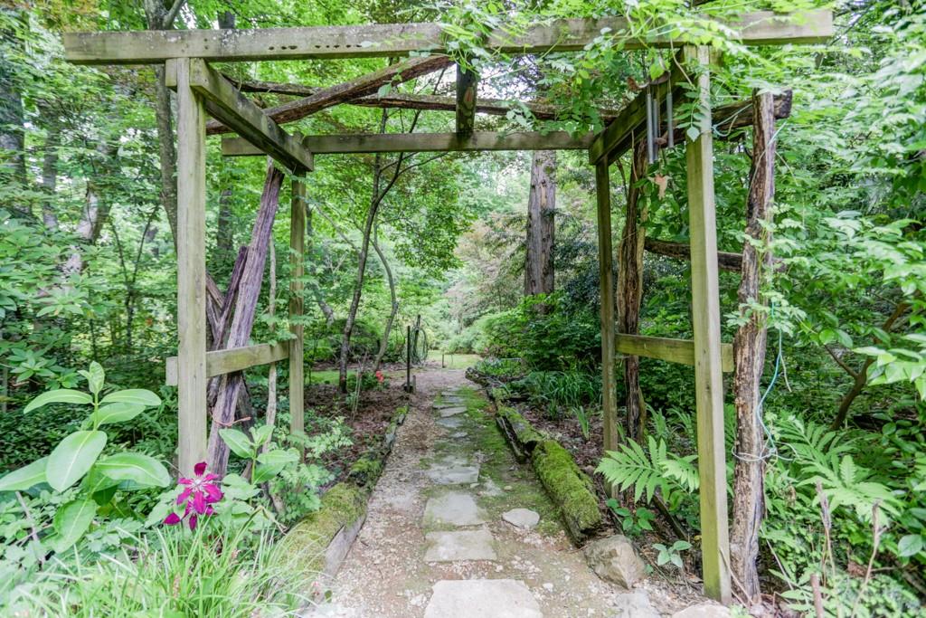 1144 Evergreen Drive