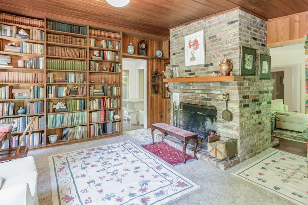 1144 Evergreen Drive