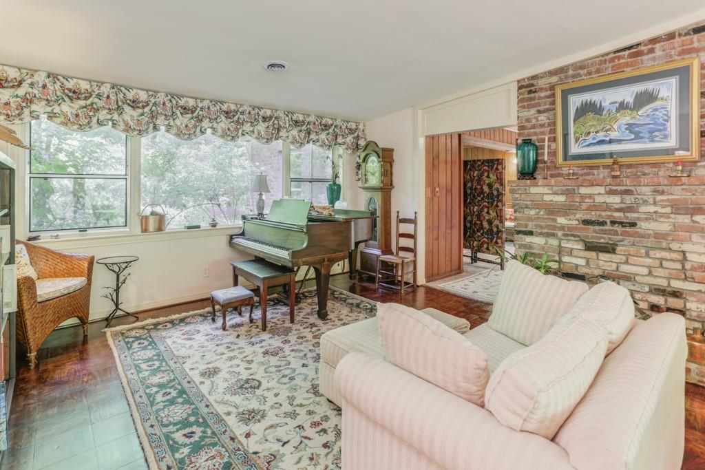 1144 Evergreen Drive