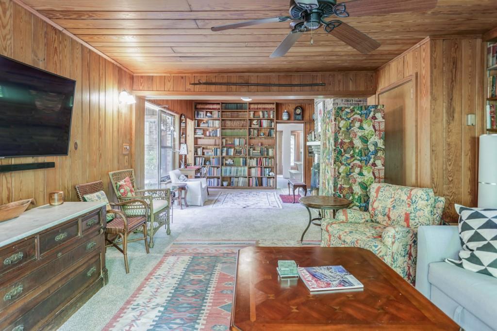 1144 Evergreen Drive