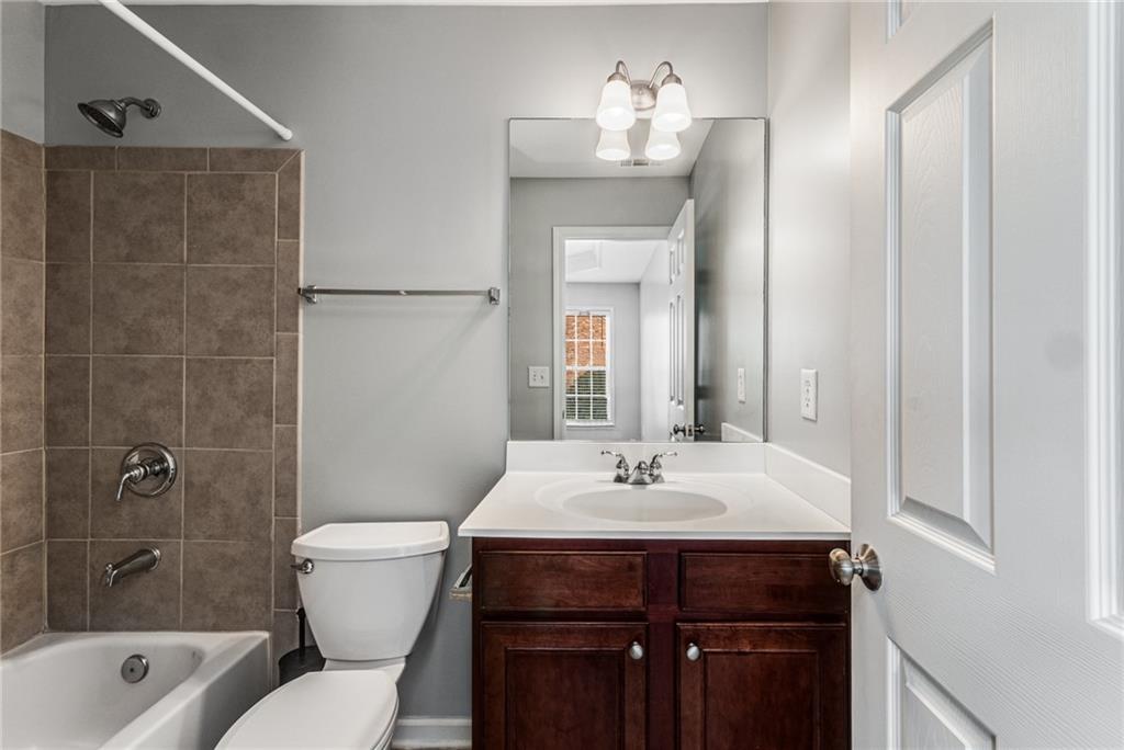 2784 Loftview Square