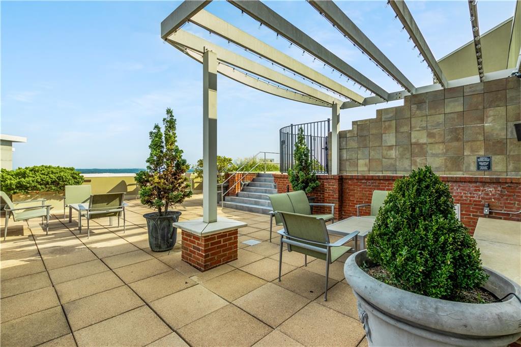 2626 Peachtree Road NW Unit 608