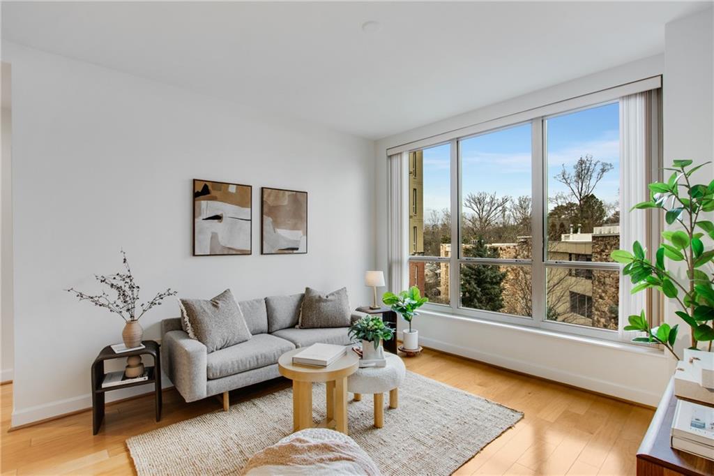 2626 Peachtree Road NW Unit 608