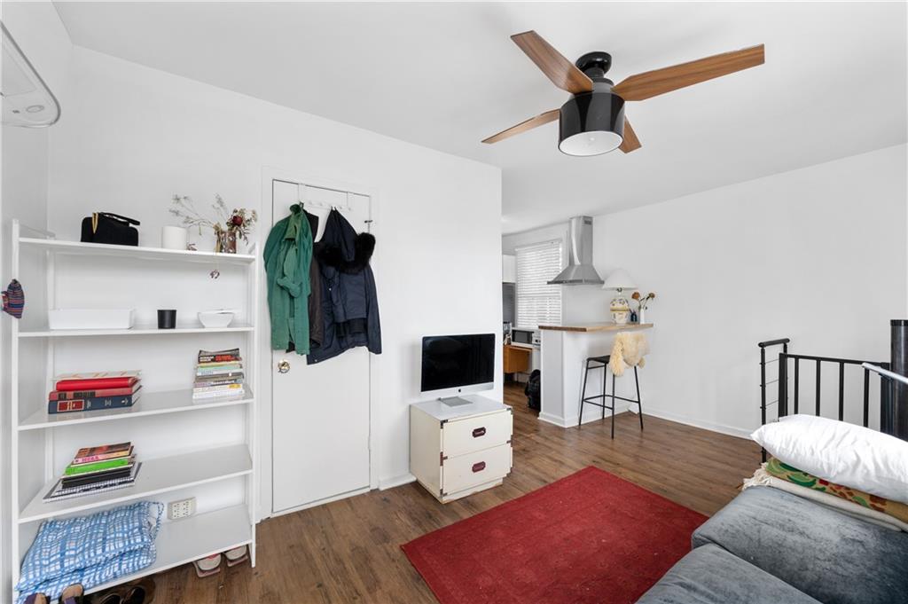 716 Lakeview Avenue NE Unit 5