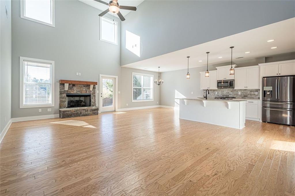 4 Flagstone Court SE