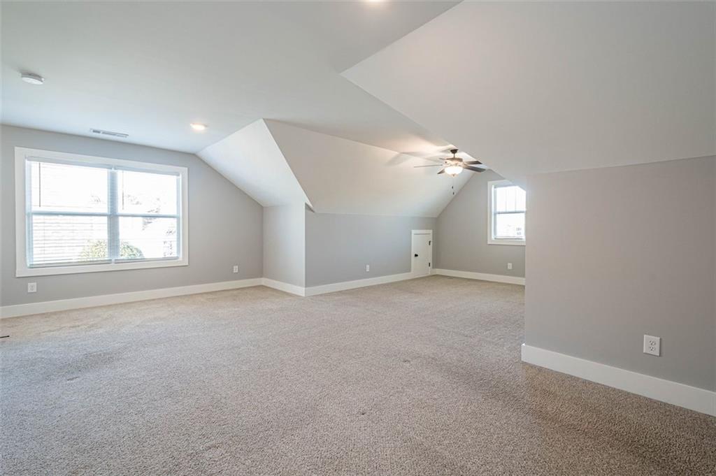 4 Flagstone Court SE