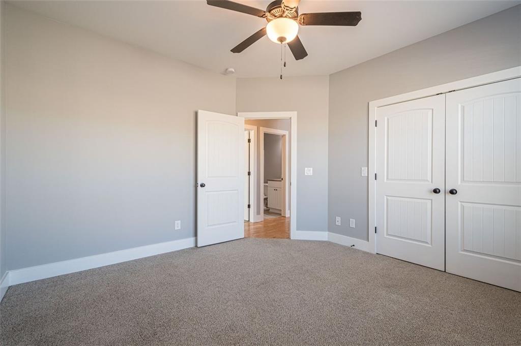 4 Flagstone Court SE