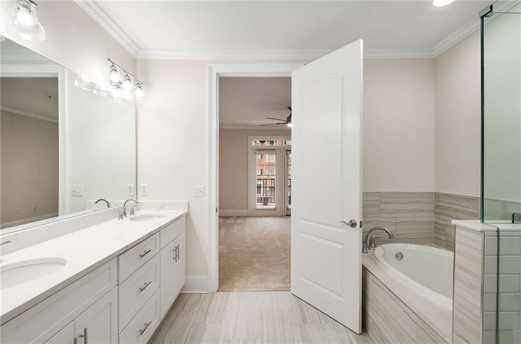 2300 Peachford Road Unit 2206