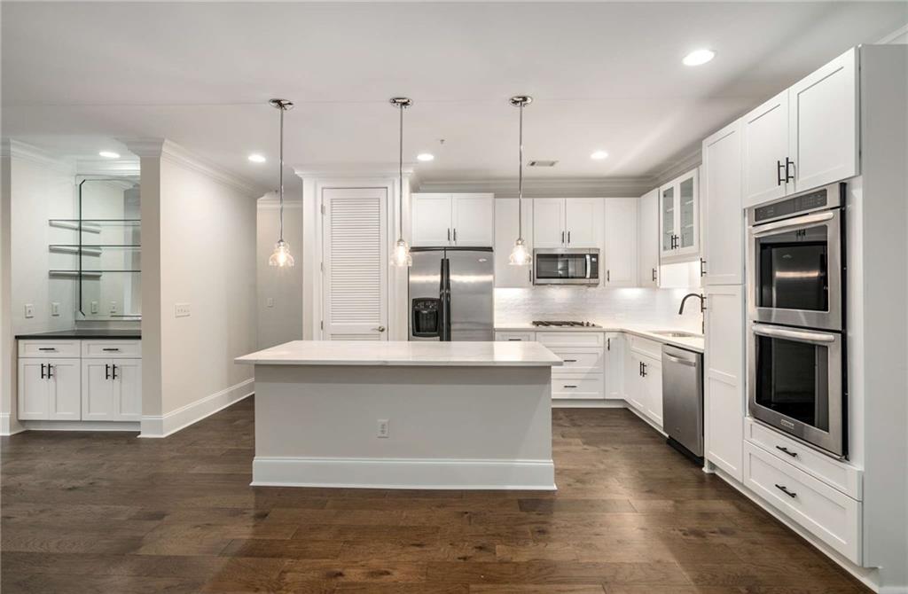 2300 Peachford Road Unit 2206