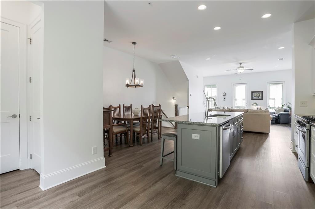 211 Sessions Street