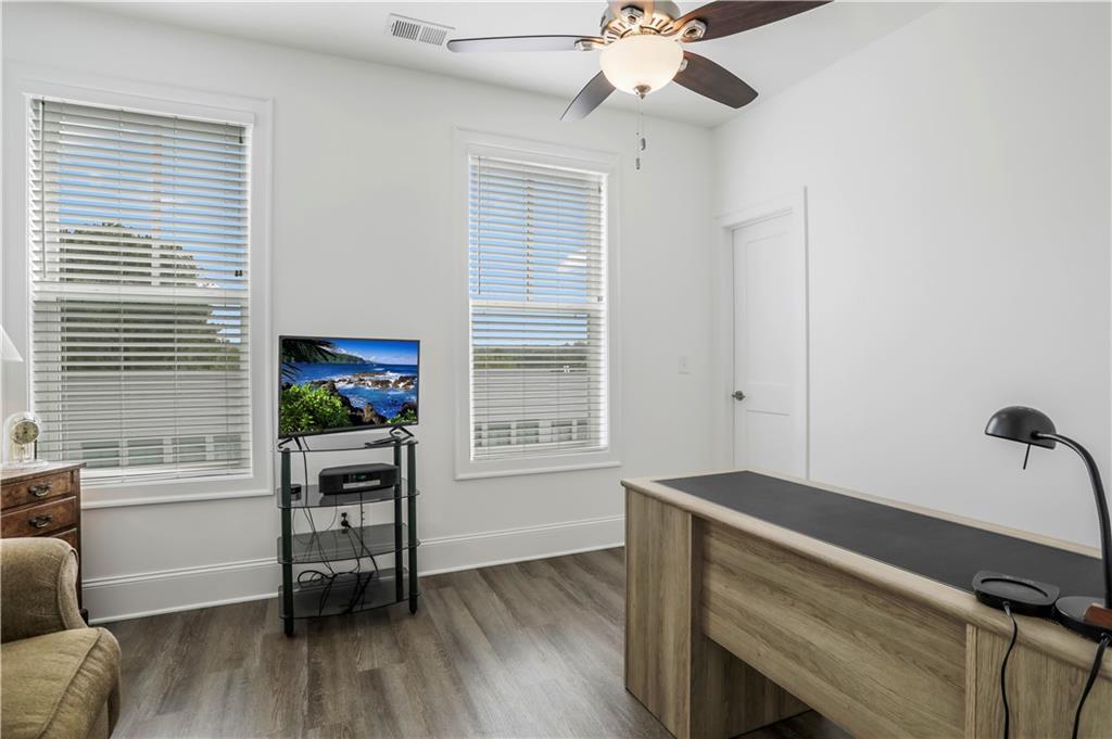 211 Sessions Street