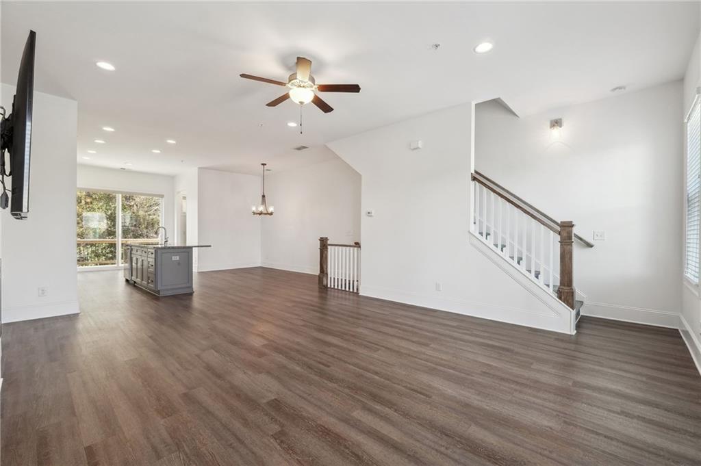 211 Sessions Street